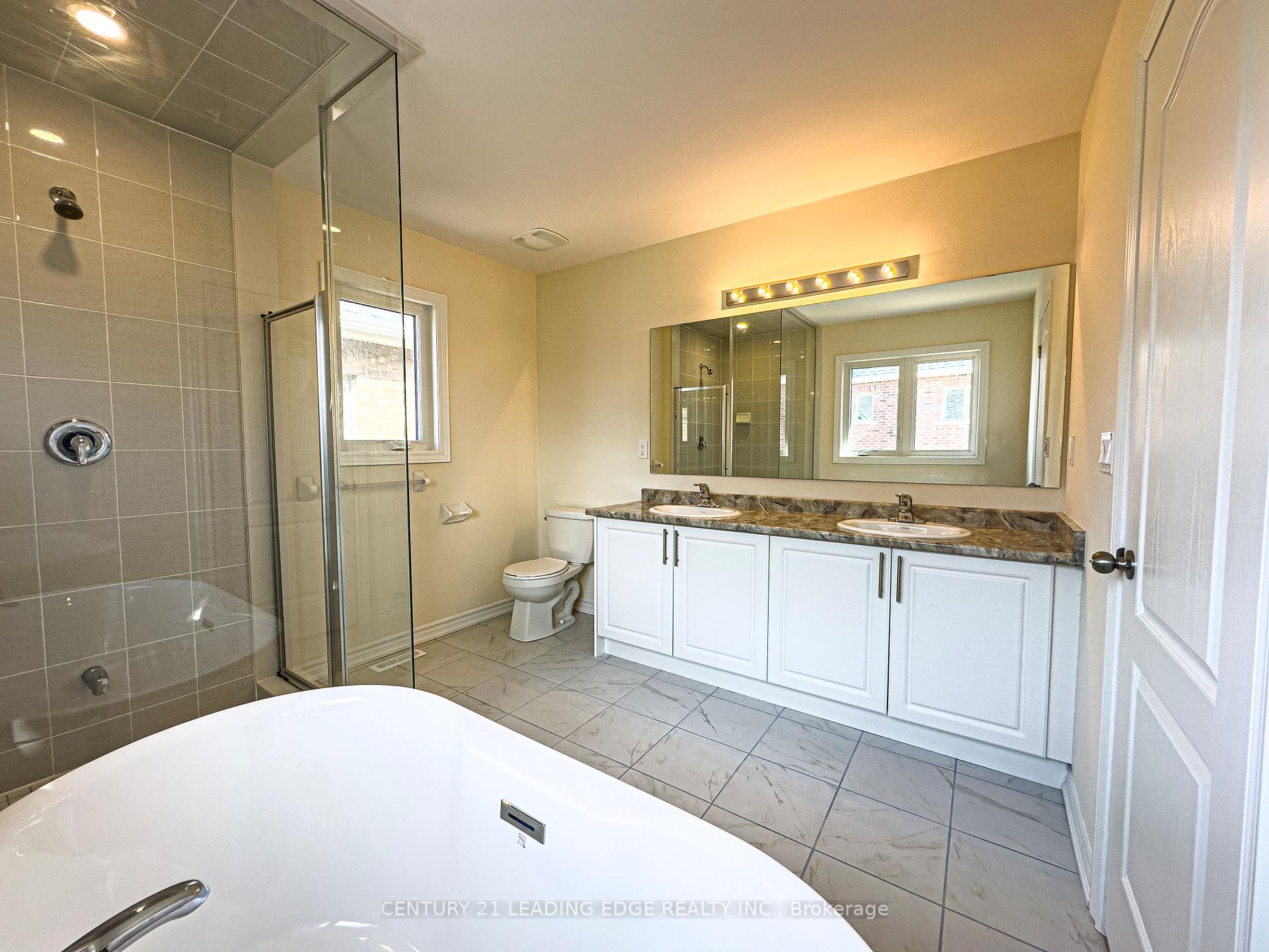 Photo 37 of 132 Robin Trail, Scugog, Port Perry — HOMEH