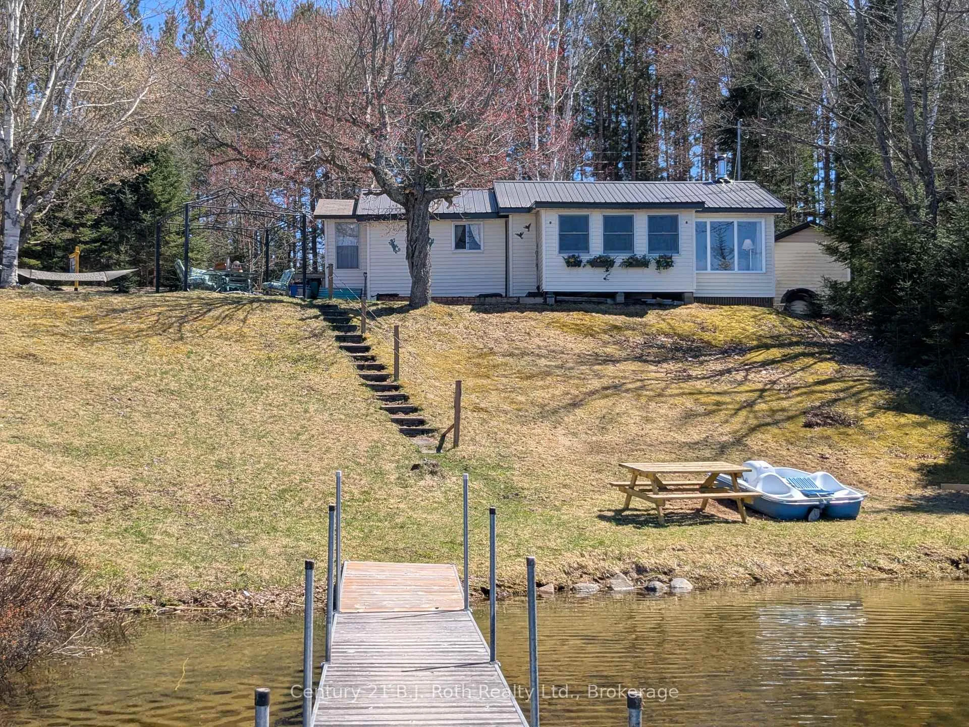 Photo 3 of 16 Machar Point, South River — HOMEH