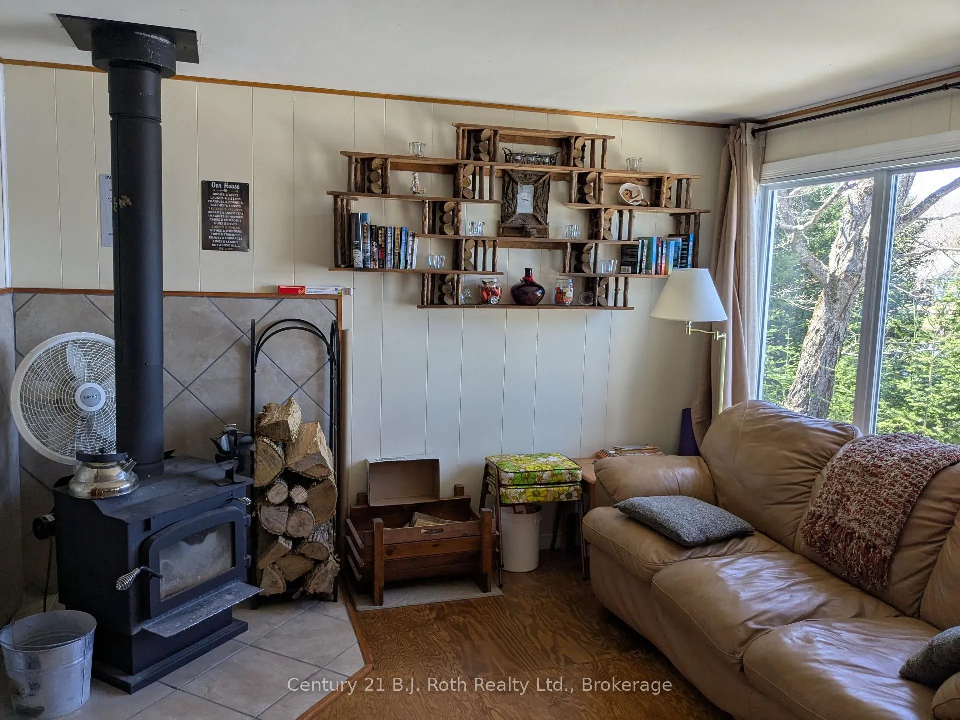 Photo 17 of 16 Machar Point, South River — HOMEH