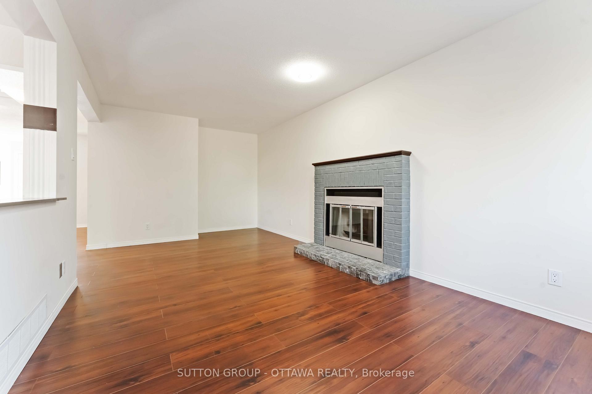 Photo 13 of 7 Castlethorpe Crescent, Ottawa, Centrepointe — HOMEH
