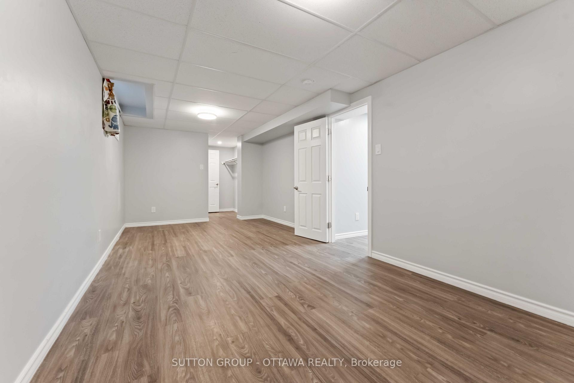 Photo 38 of 7 Castlethorpe Crescent, Ottawa, Centrepointe — HOMEH