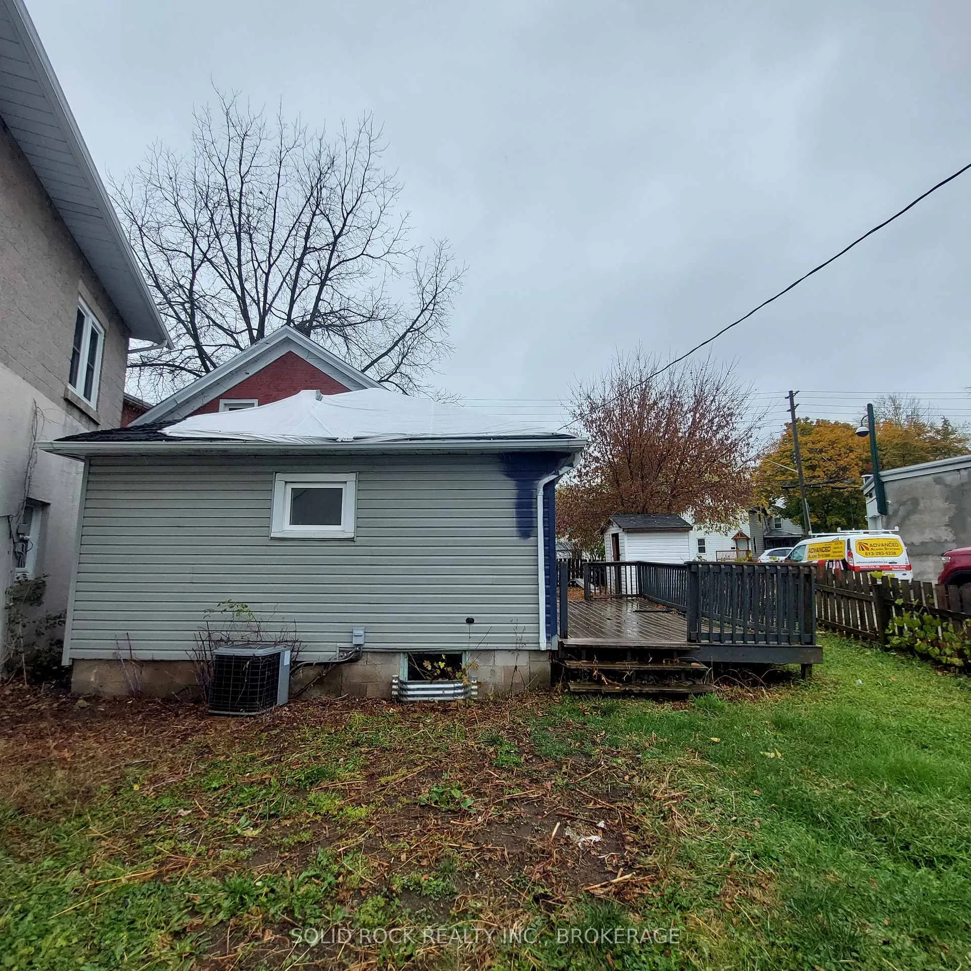 Photo 6 of 8 Montague Street, Smiths Falls — HOMEH
