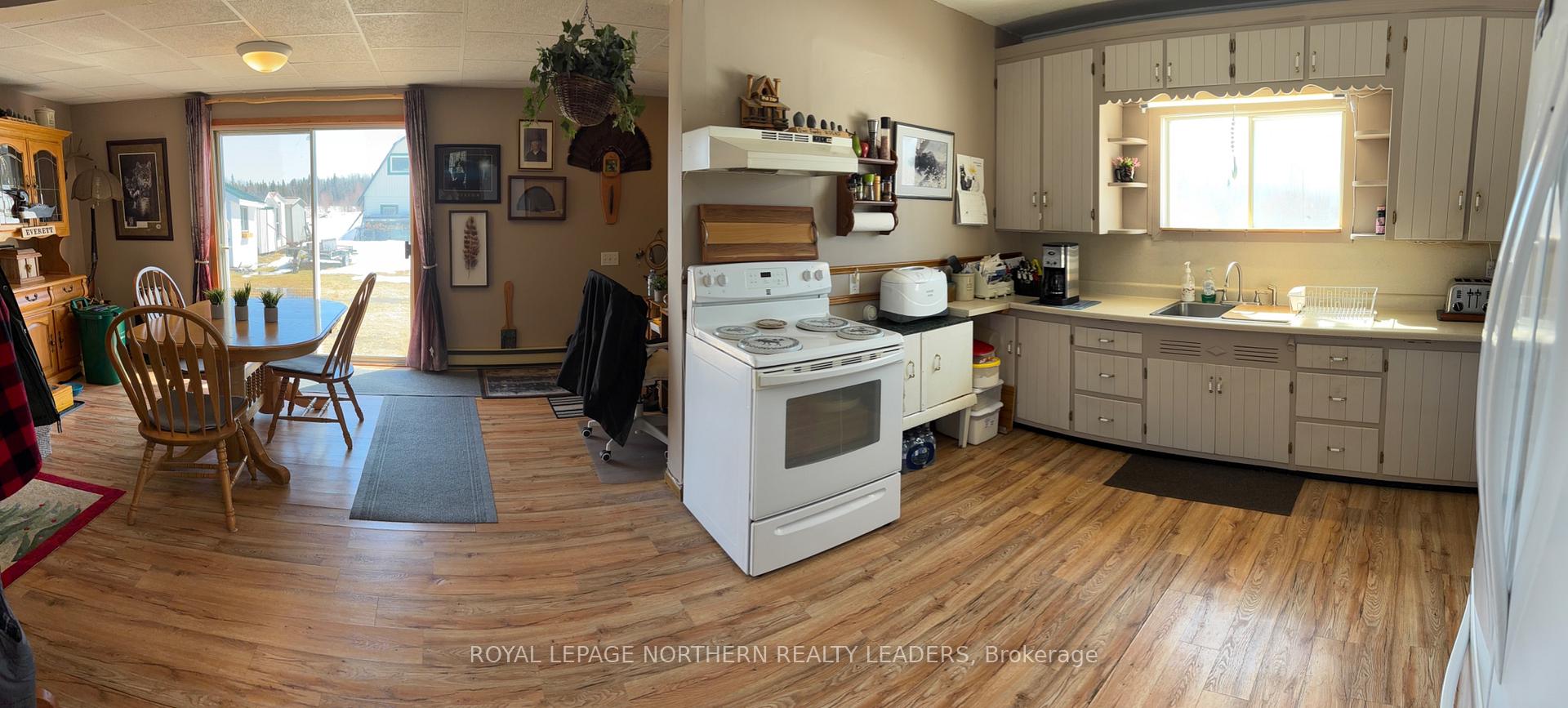 Photo 11 of 709 Junction Road S, Smooth Rock Falls, SRF — HOMEH