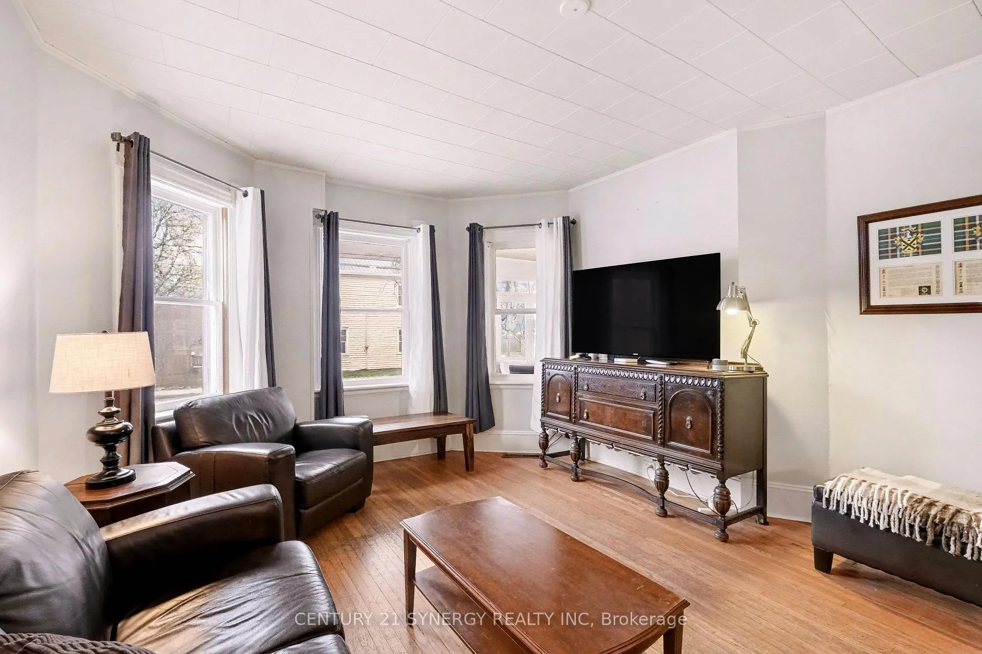 Photo 6 of 82 Abel Street, Smiths Falls — HOMEH