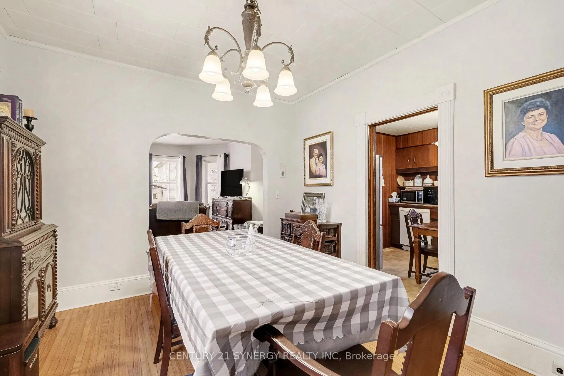 Photo 11 of 82 Abel Street, Smiths Falls — HOMEH