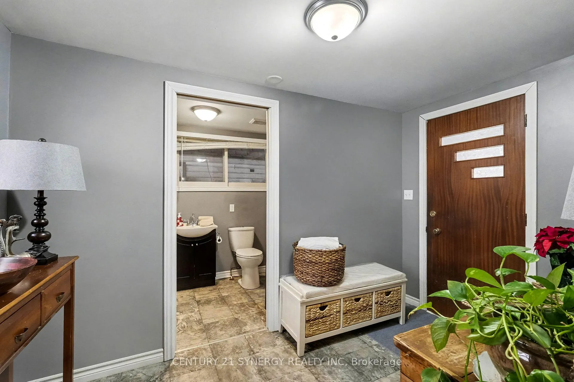 Photo 17 of 82 Abel Street, Smiths Falls — HOMEH