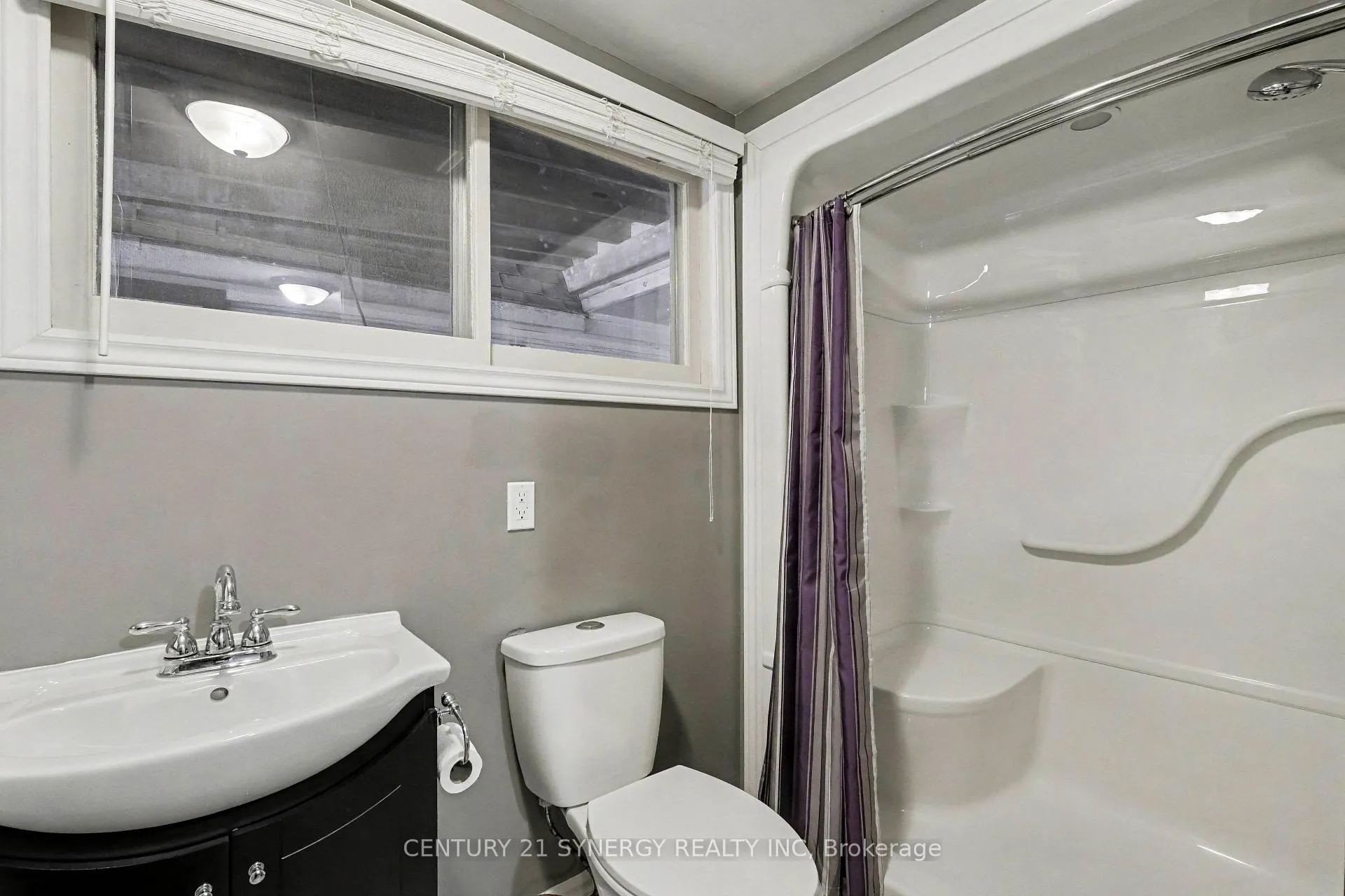 Photo 19 of 82 Abel Street, Smiths Falls — HOMEH