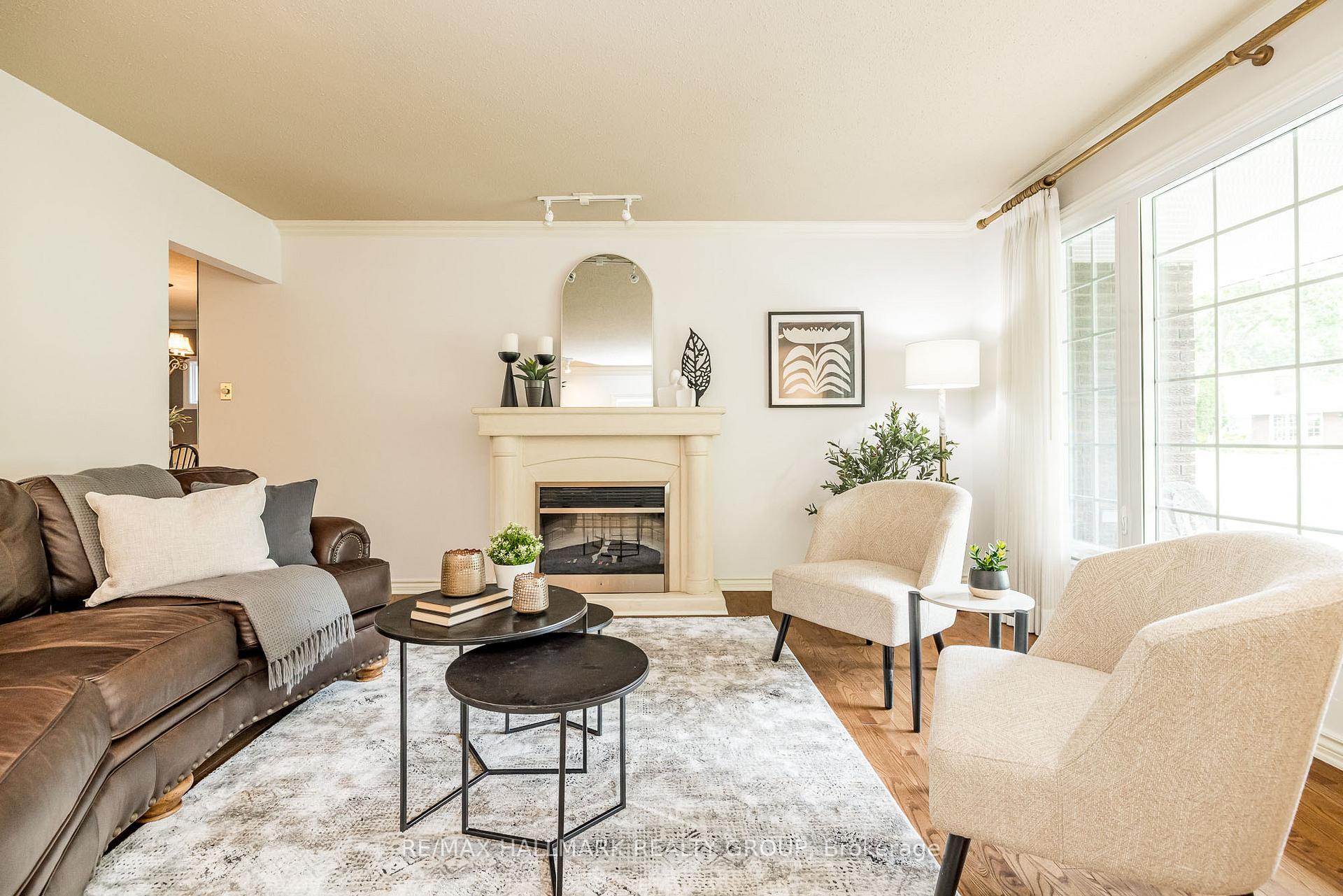 Photo 11 of 12 Ancona Crescent, Ottawa, Briargreen — HOMEH