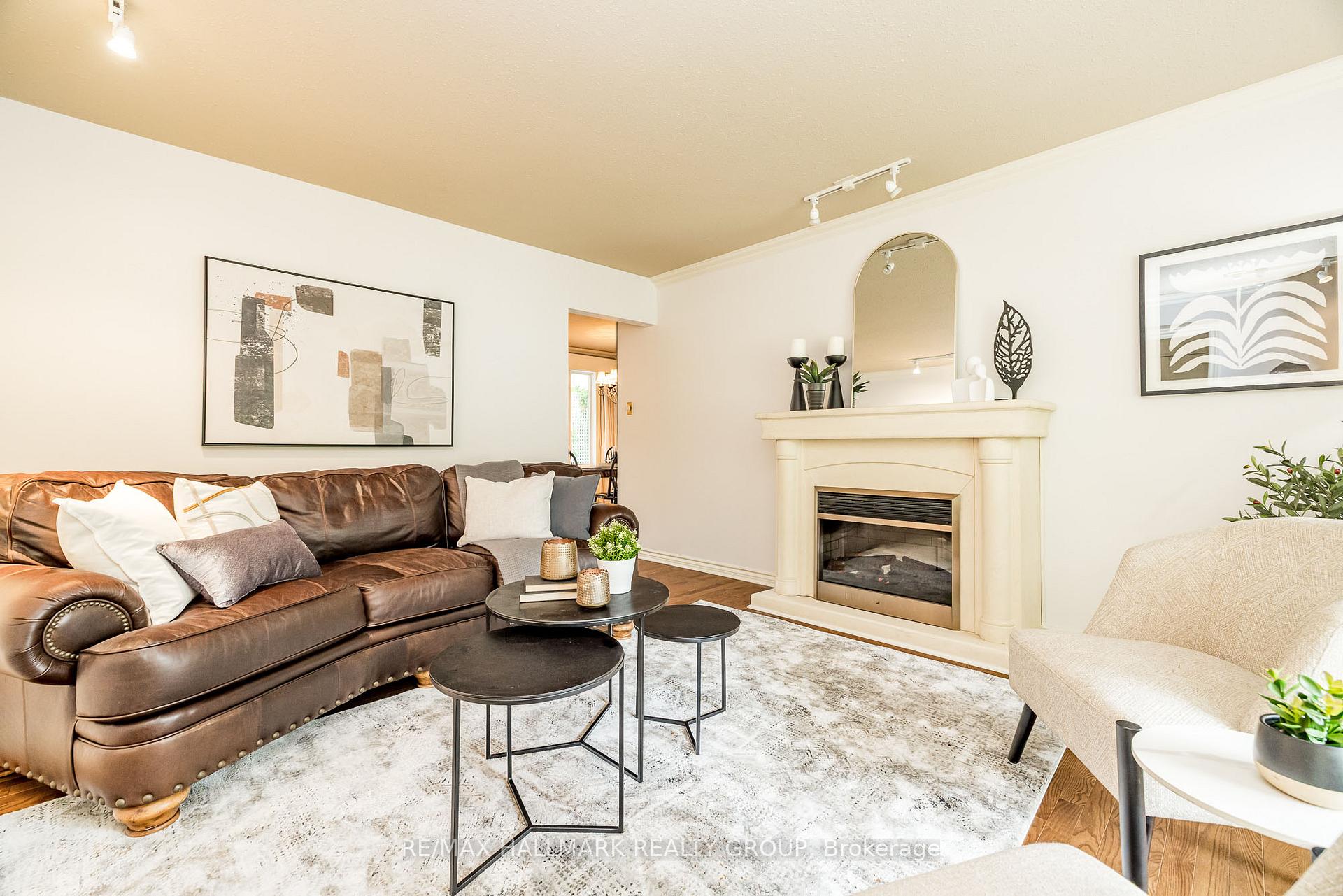 Photo 12 of 12 Ancona Crescent, Ottawa, Briargreen — HOMEH