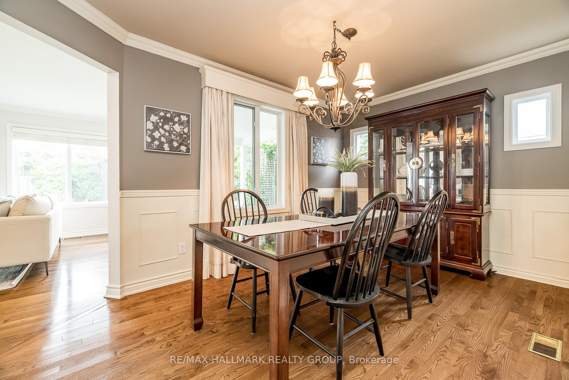 Photo 16 of 12 Ancona Crescent, Ottawa, Briargreen — HOMEH