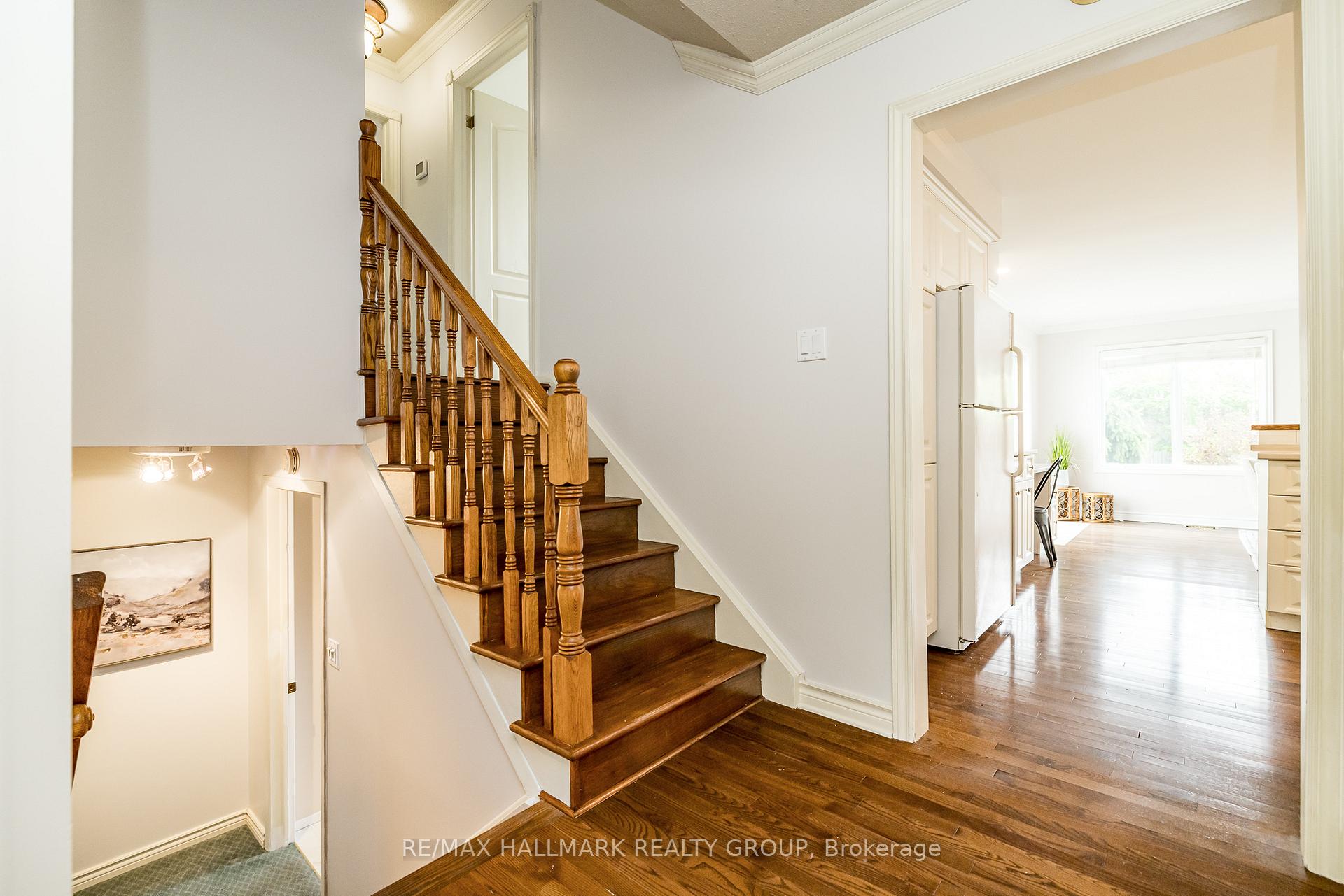 Photo 32 of 12 Ancona Crescent, Ottawa, Briargreen — HOMEH