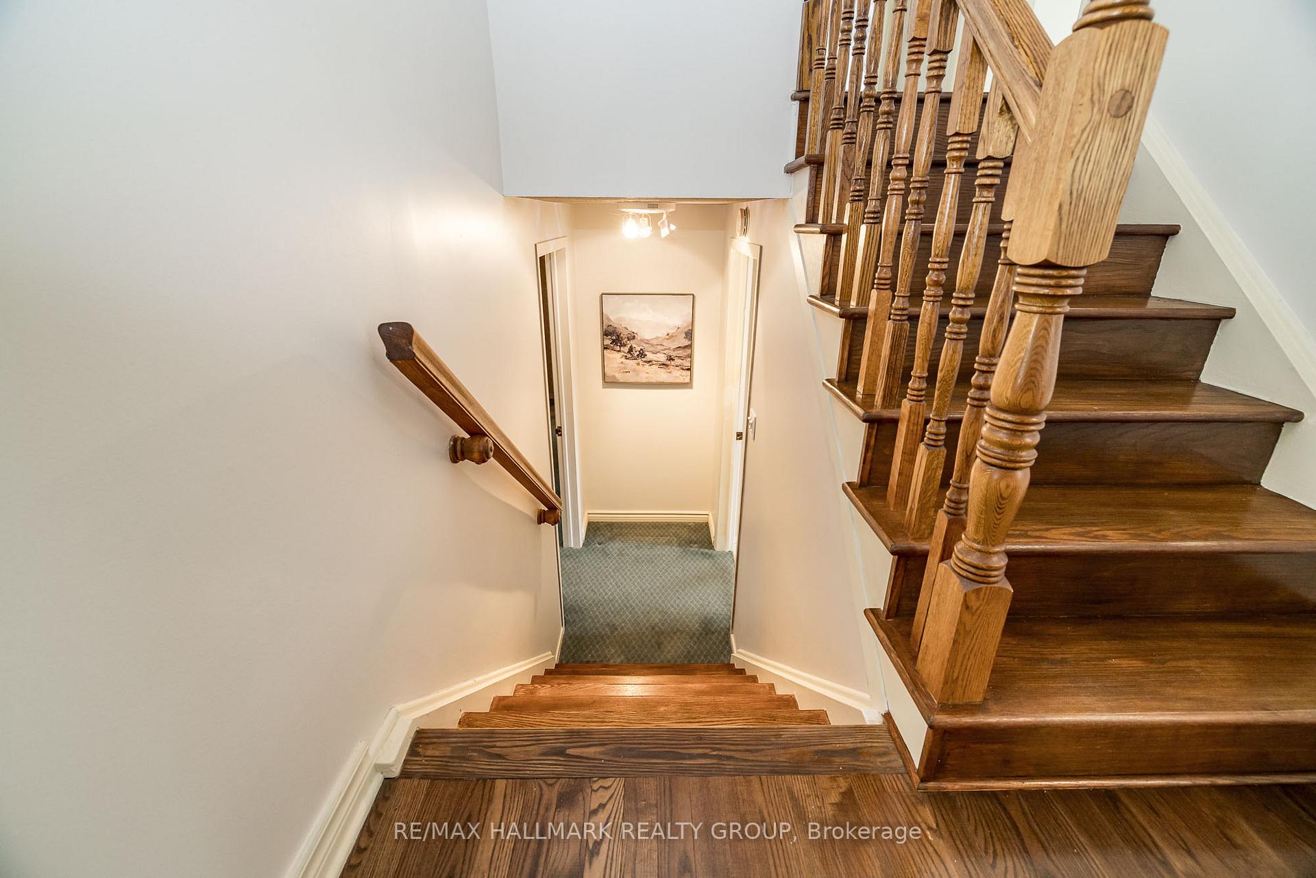 Photo 39 of 12 Ancona Crescent, Ottawa, Briargreen — HOMEH