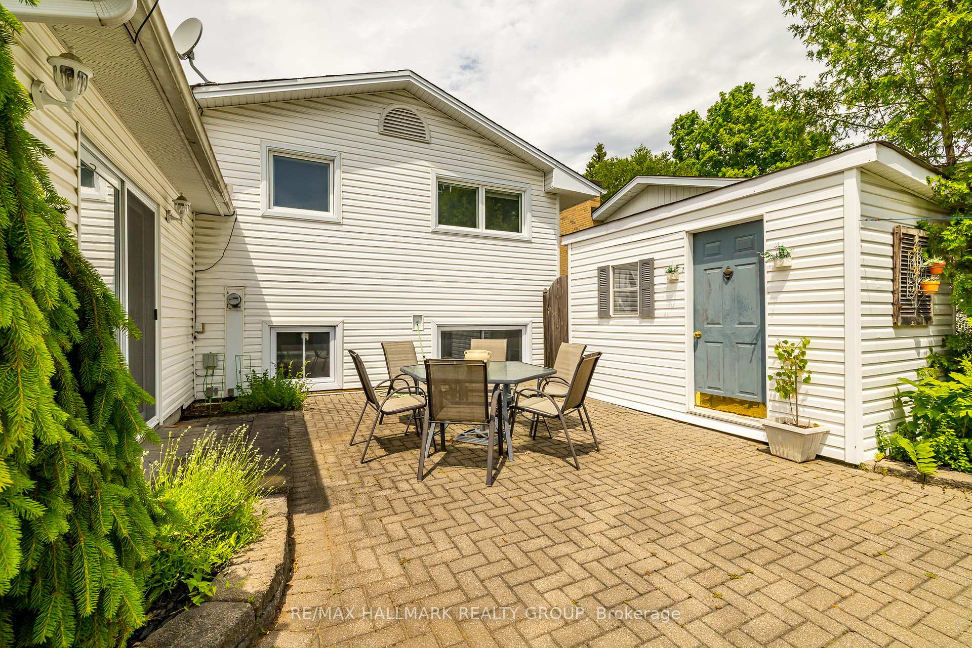 Photo 48 of 12 Ancona Crescent, Ottawa, Briargreen — HOMEH