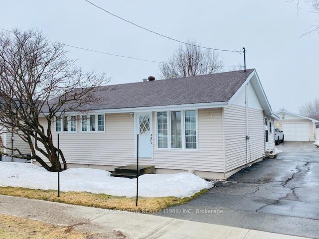 Photo 1 of 274 Main Street, Smooth Rock Falls, SRF — HOMEH