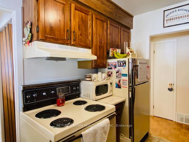 Photo 10 of 274 Main Street, Smooth Rock Falls, SRF — HOMEH