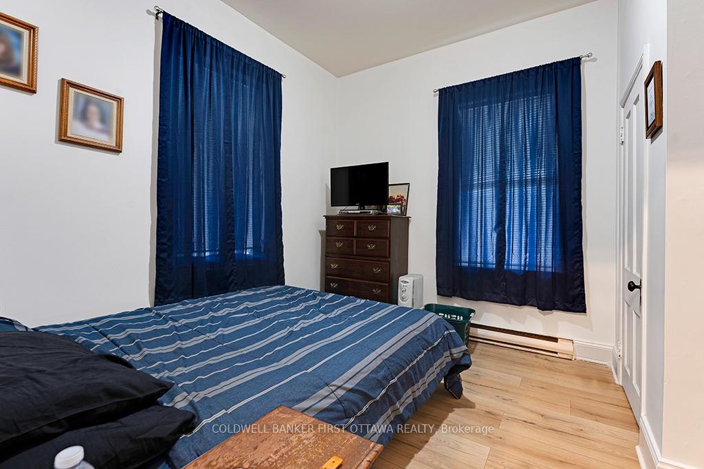 Photo 18 of 151 Chambers Street, Smiths Falls — HOMEH