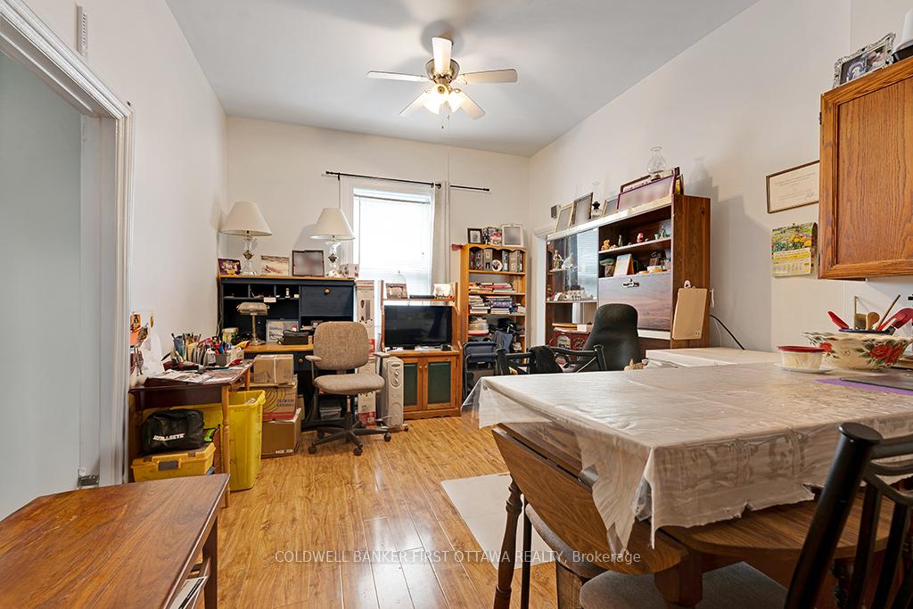 Photo 24 of 151 Chambers Street, Smiths Falls — HOMEH