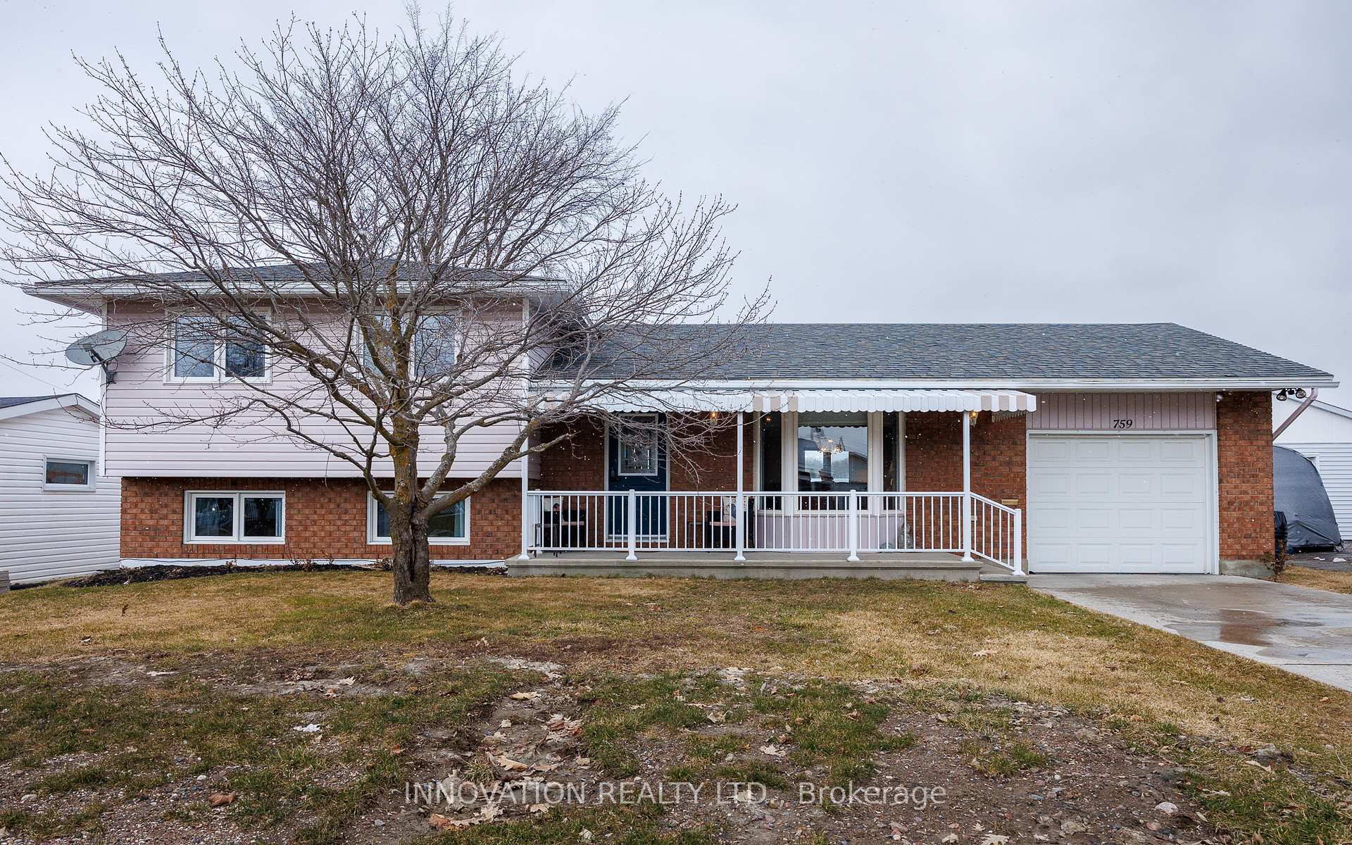 Photo 1 of 759 Eighth Street, Renfrew — HOMEH