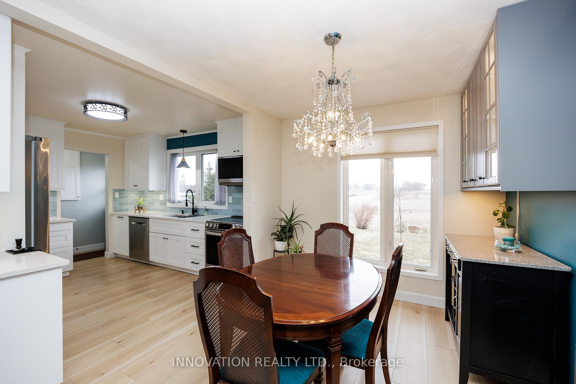 Photo 14 of 759 Eighth Street, Renfrew — HOMEH