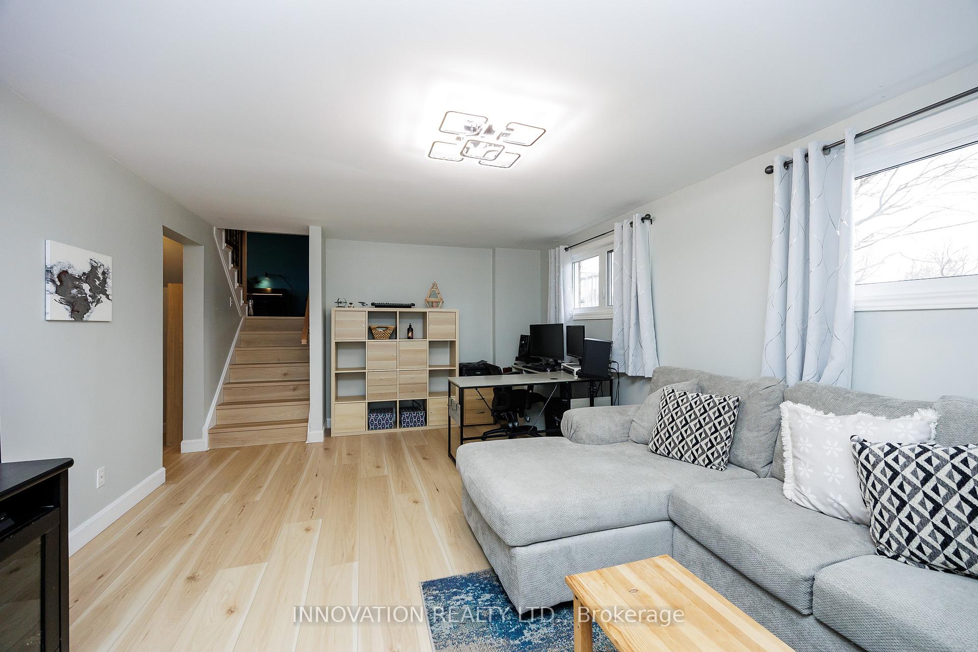 Photo 35 of 759 Eighth Street, Renfrew — HOMEH