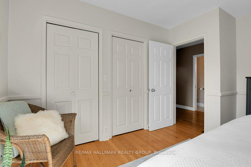 Photo 18 of 14 Roundhay Drive, Ottawa, Manordale — HOMEH