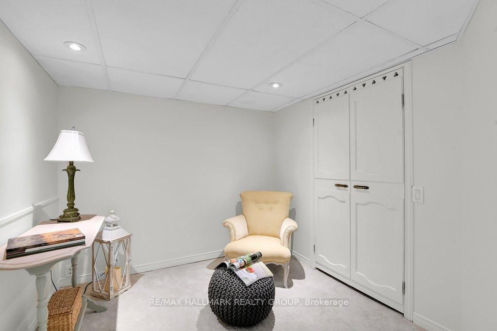 Photo 25 of 14 Roundhay Drive, Ottawa, Manordale — HOMEH