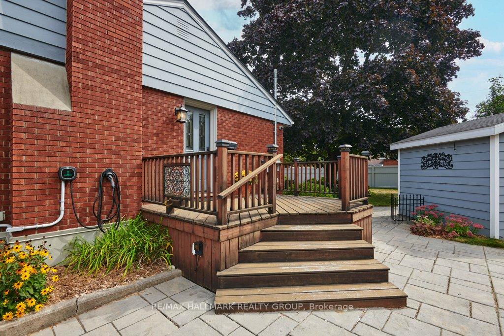 Photo 29 of 14 Roundhay Drive, Ottawa, Manordale — HOMEH