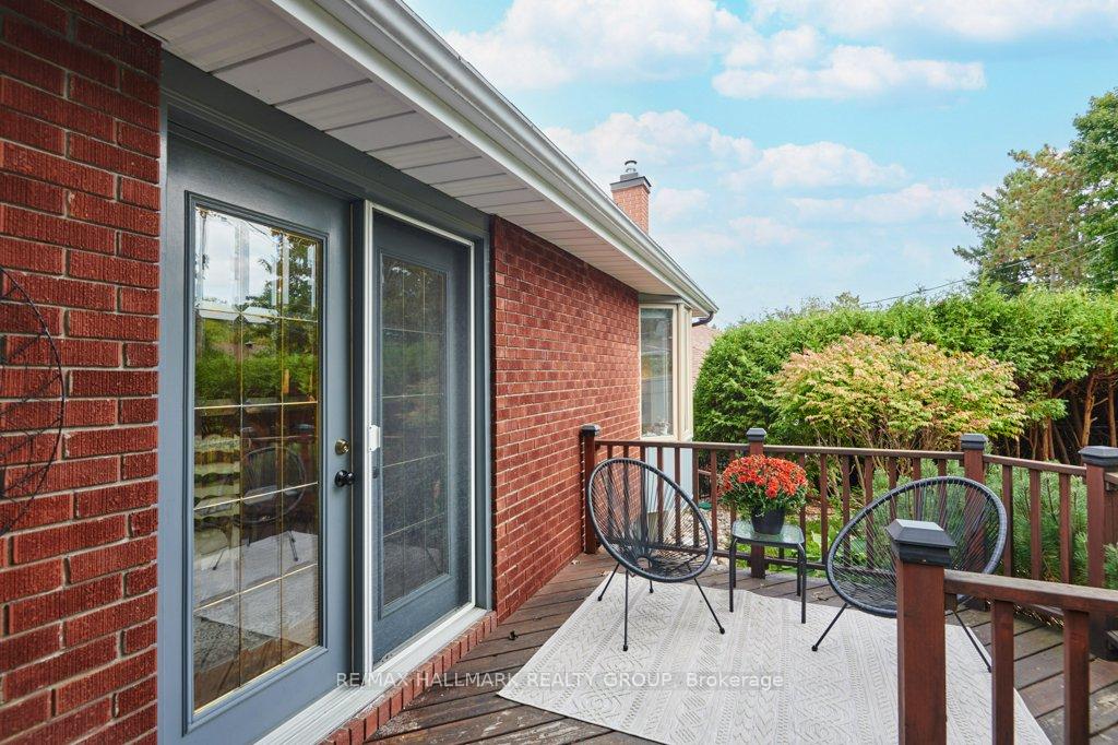 Photo 30 of 14 Roundhay Drive, Ottawa, Manordale — HOMEH