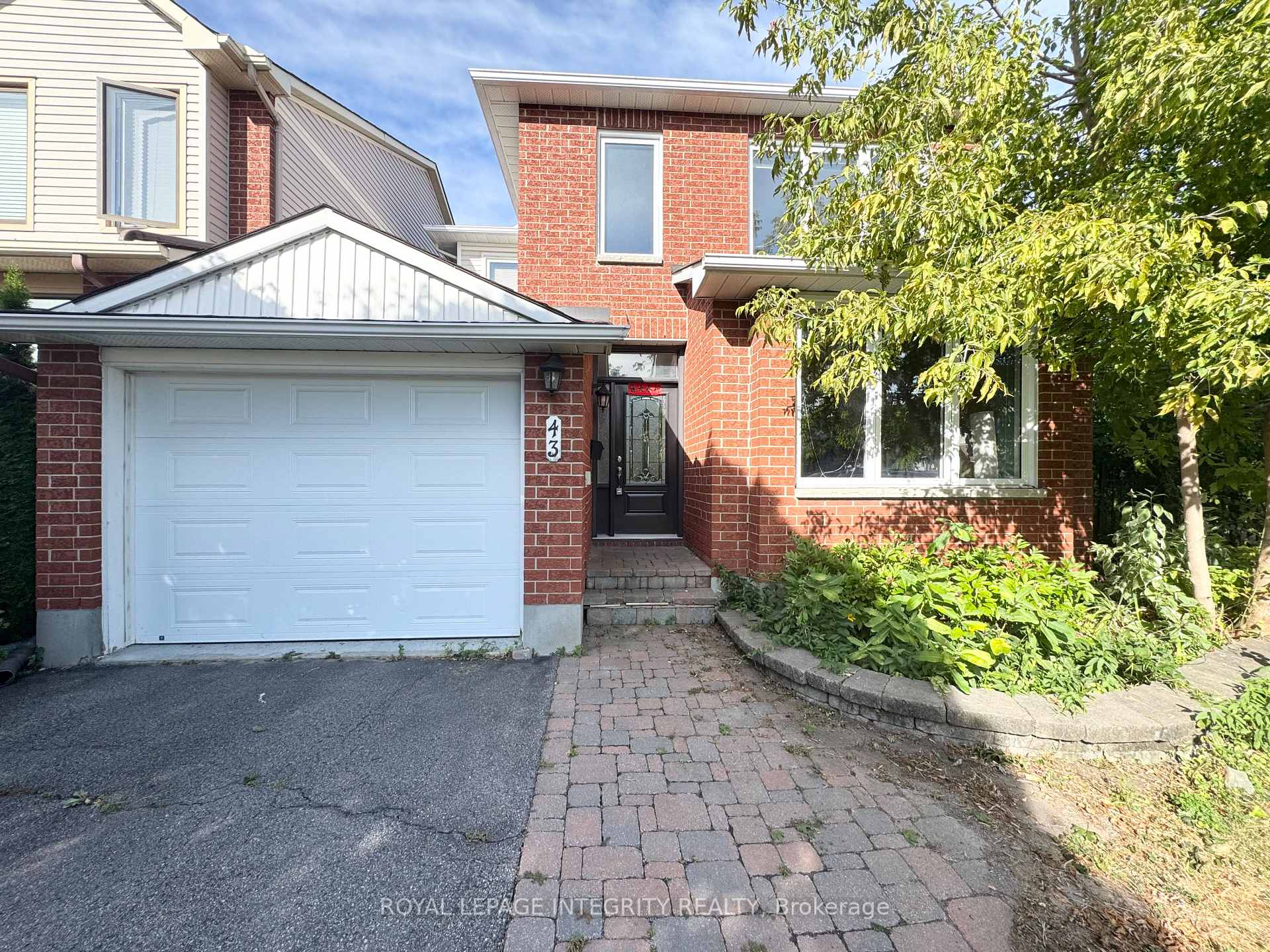Photo 2 of 43 Covington Place, Ottawa, Centrepointe — HOMEH