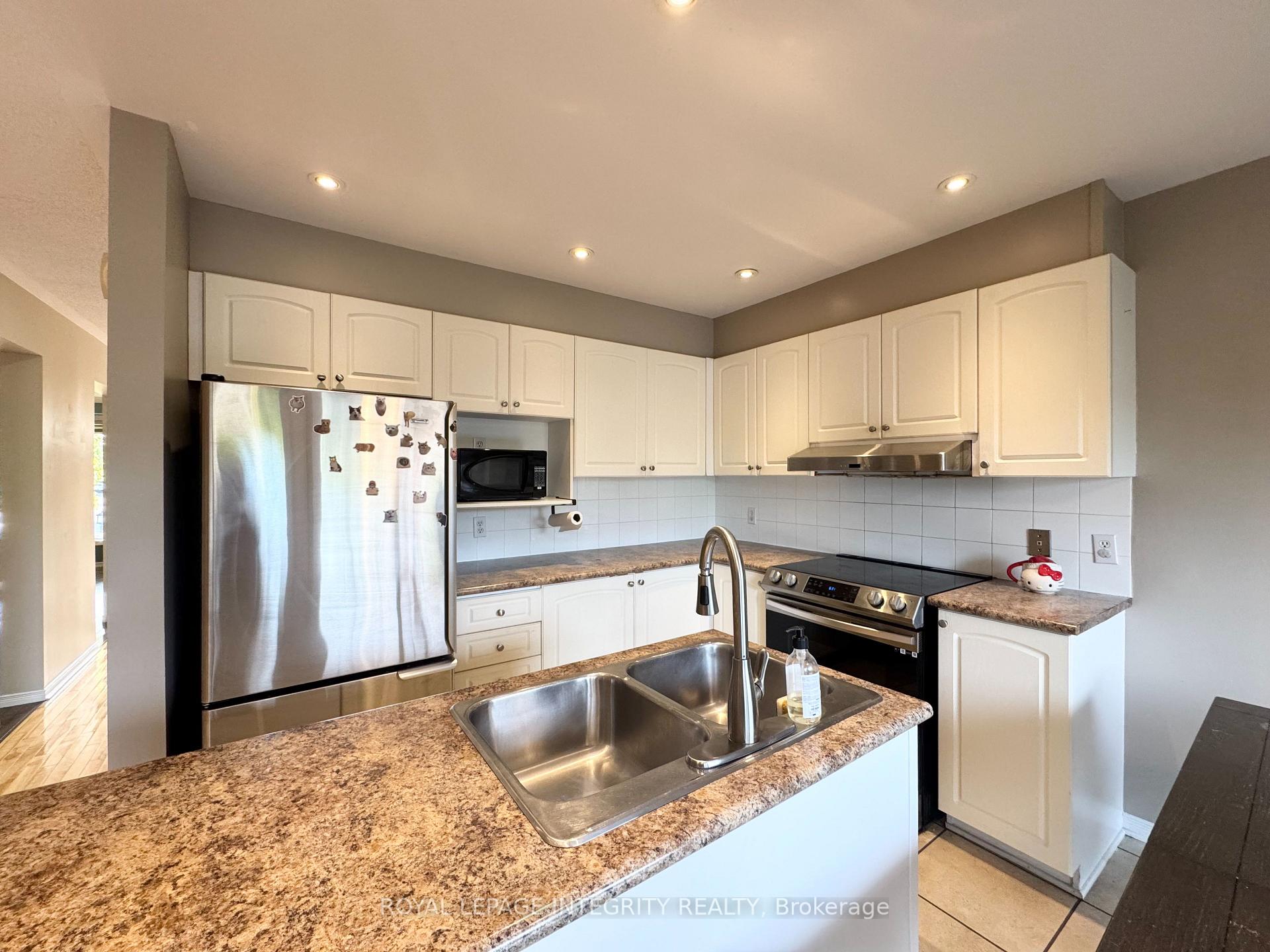 Photo 13 of 43 Covington Place, Ottawa, Centrepointe — HOMEH
