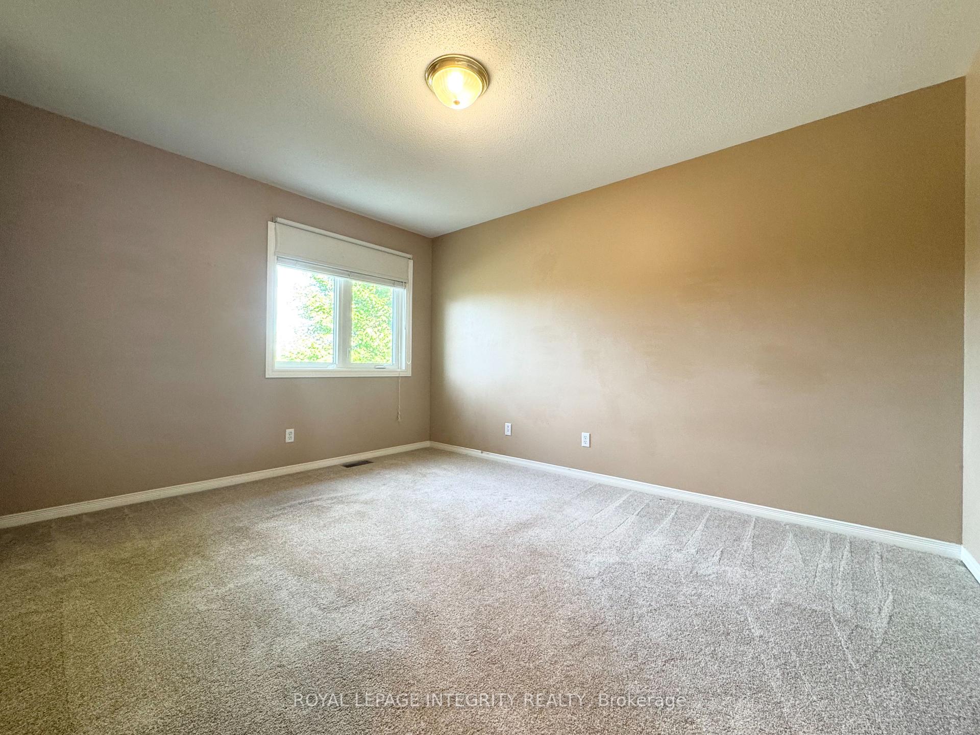 Photo 26 of 43 Covington Place, Ottawa, Centrepointe — HOMEH