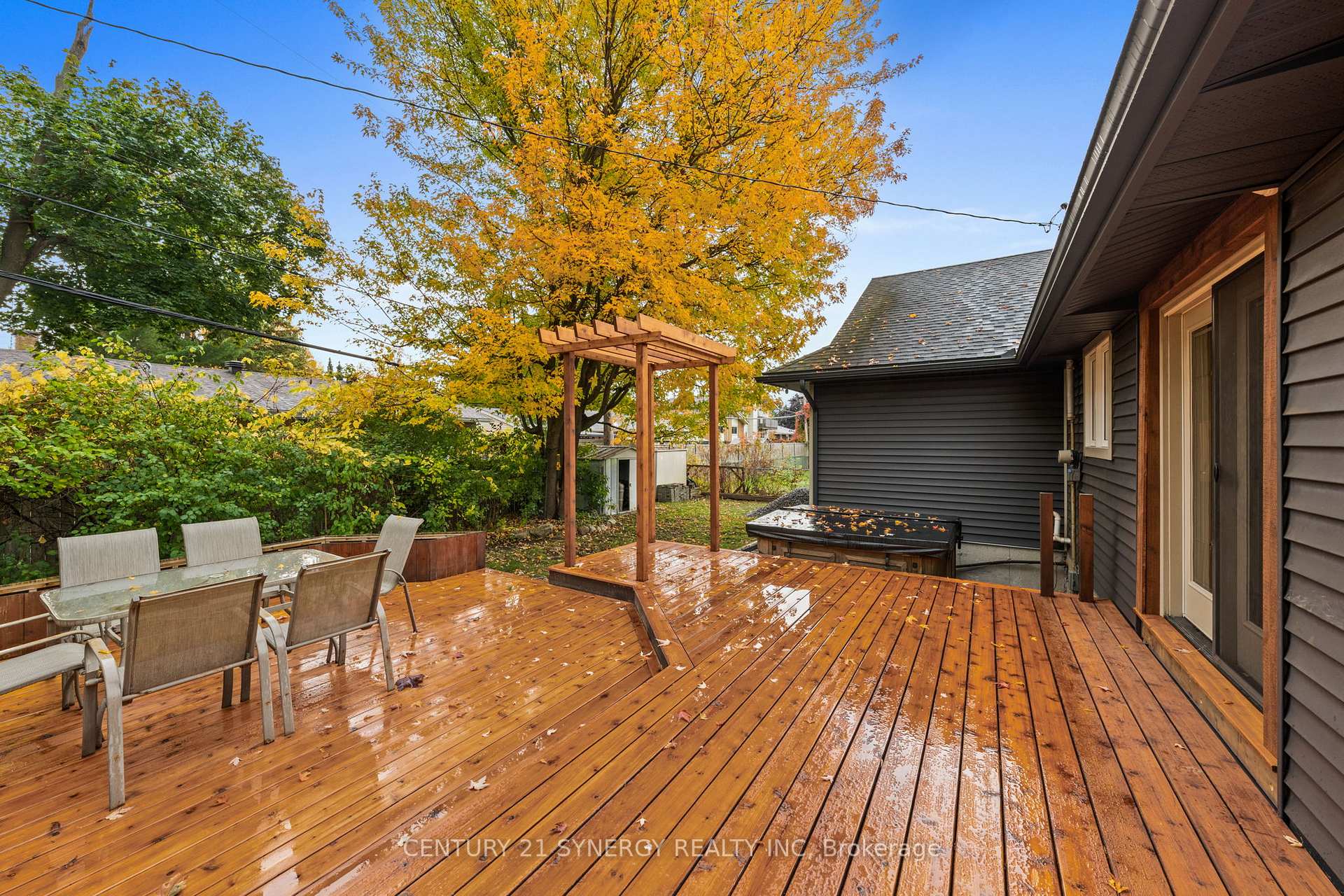 Photo 33 of 22 Carola Street, Ottawa, Manordale — HOMEH