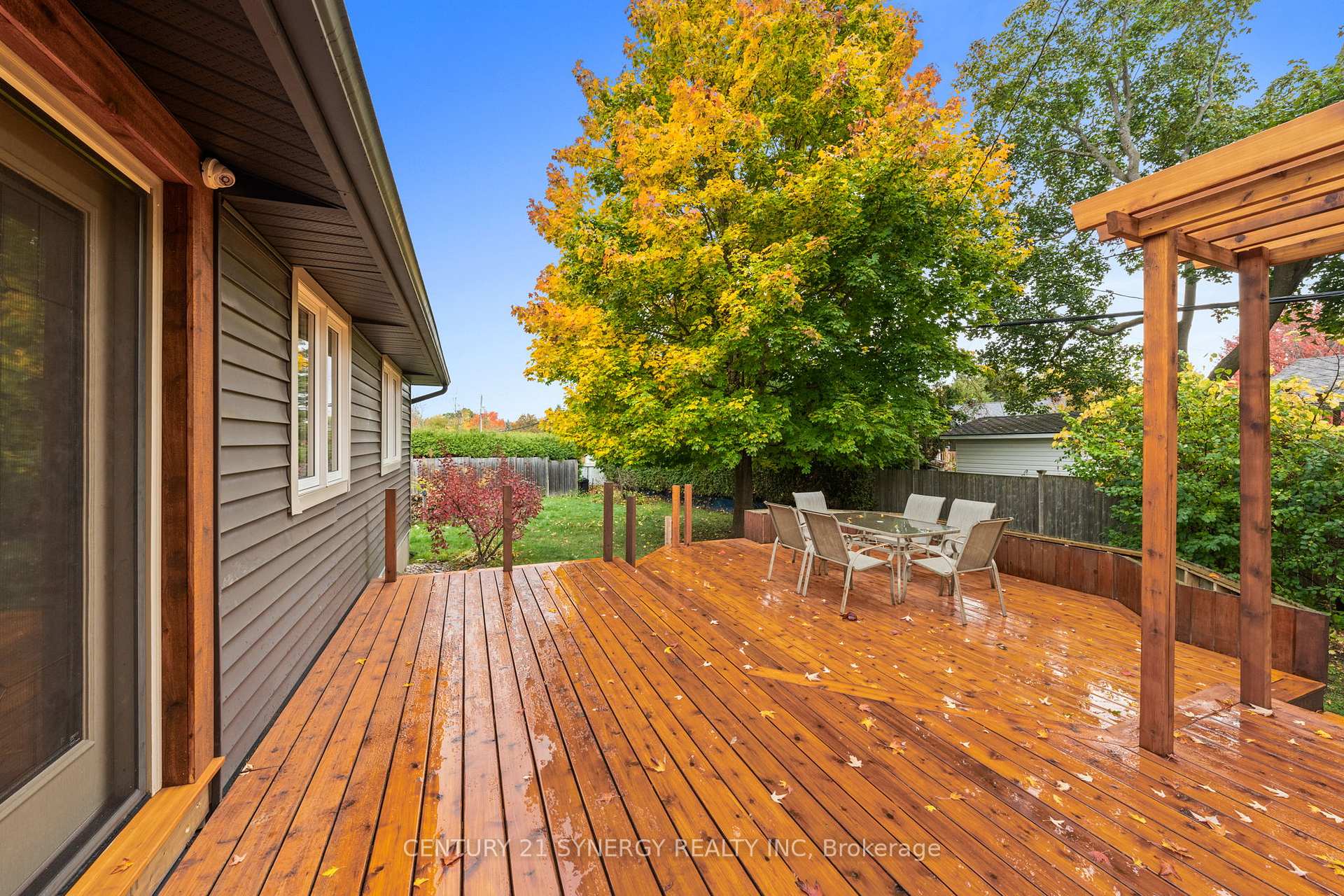 Photo 34 of 22 Carola Street, Ottawa, Manordale — HOMEH