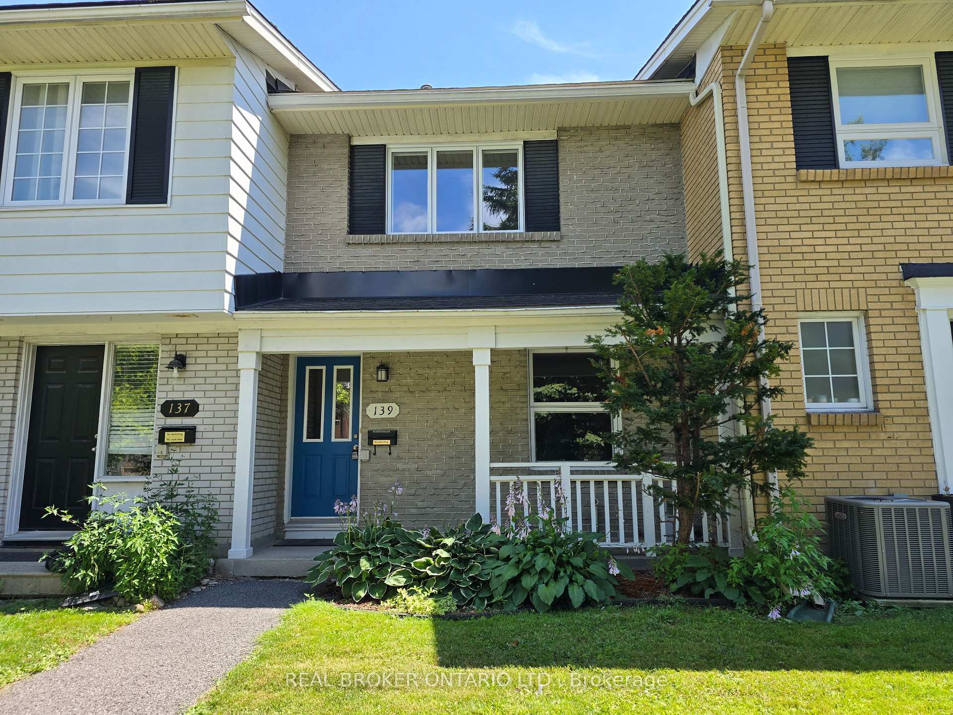 Photo 1 of 139 Monterey Drive, Ottawa, Leslie Park — HOMEH
