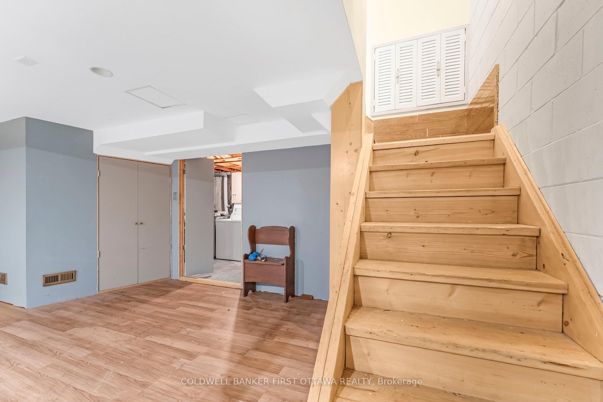 Photo 22 of 22 Monterey Drive, Ottawa, Leslie Park — HOMEH