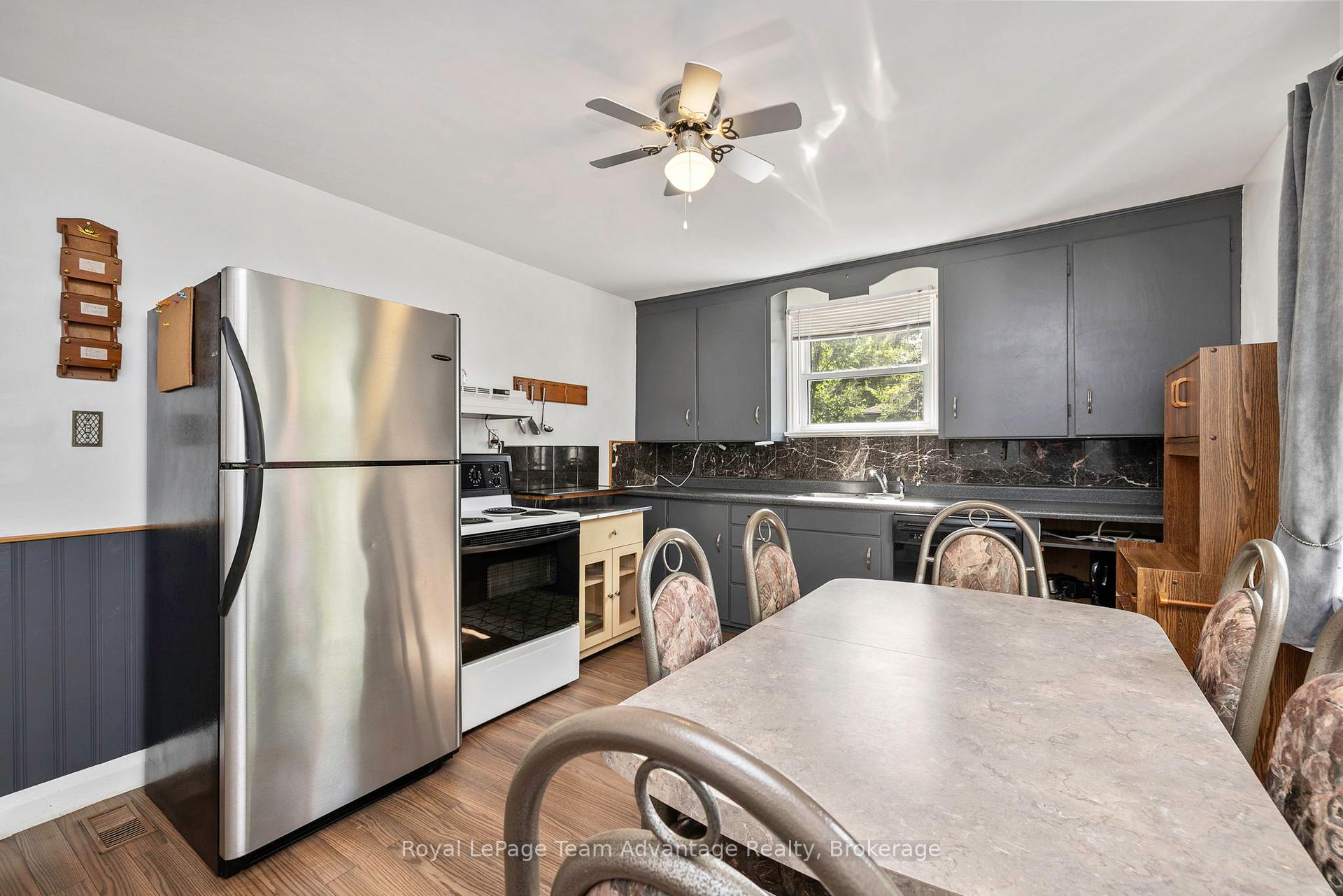 Photo 7 of 9 Woods Lane, Seguin — HOMEH