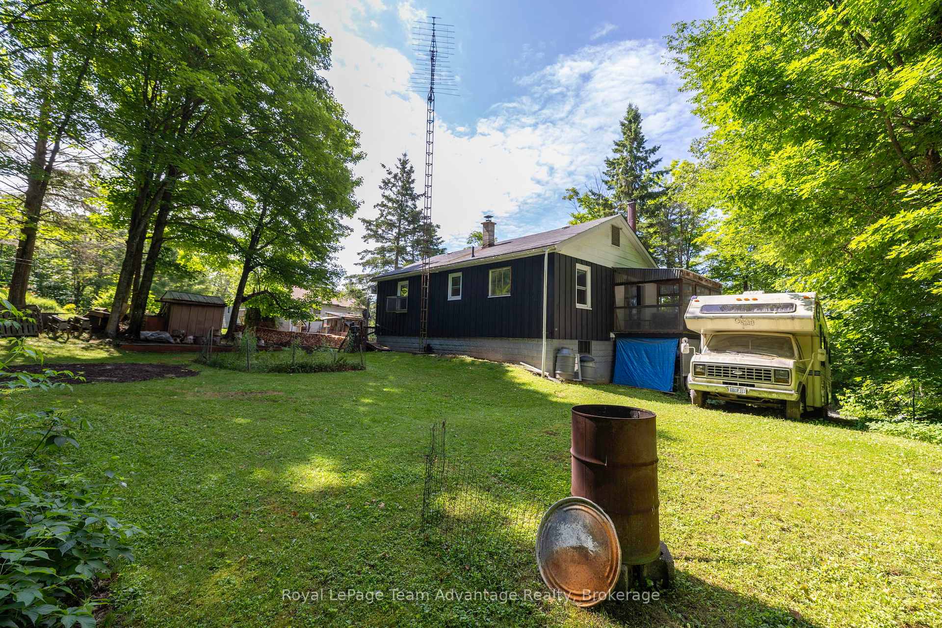 Photo 27 of 9 Woods Lane, Seguin — HOMEH