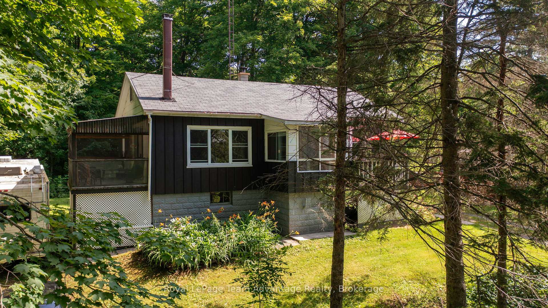 Photo 40 of 9 Woods Lane, Seguin — HOMEH