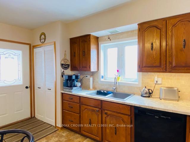 Photo 7 of 36 Seventh Ave Crescent, Smooth Rock Falls, SRF — HOMEH