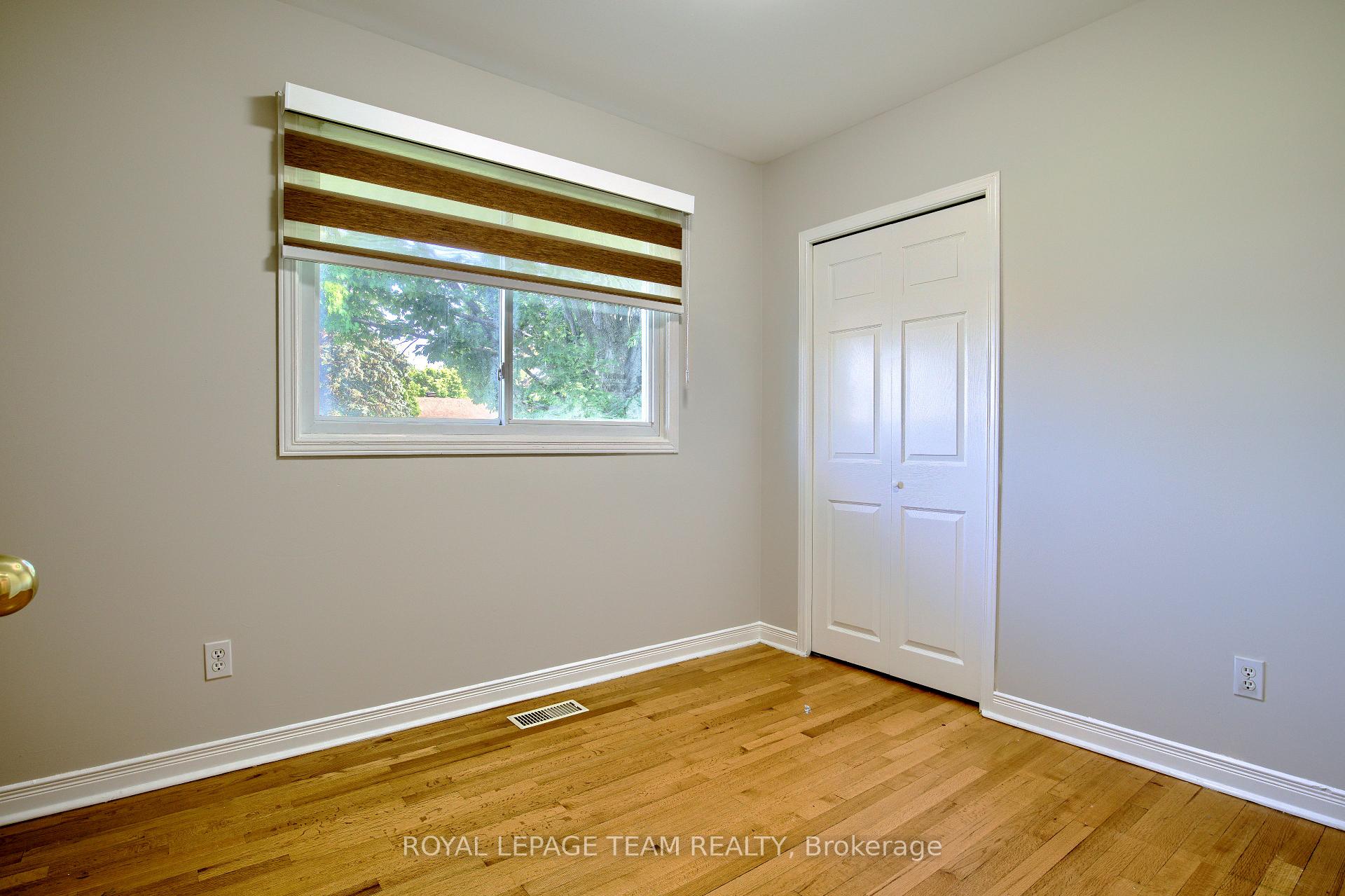 Photo 10 of Unit A, 31 Pritchard Drive, Ottawa, Manordale — HOMEH