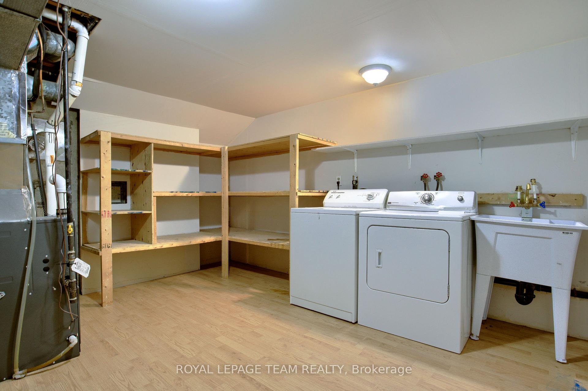 Photo 15 of Unit A, 31 Pritchard Drive, Ottawa, Manordale — HOMEH