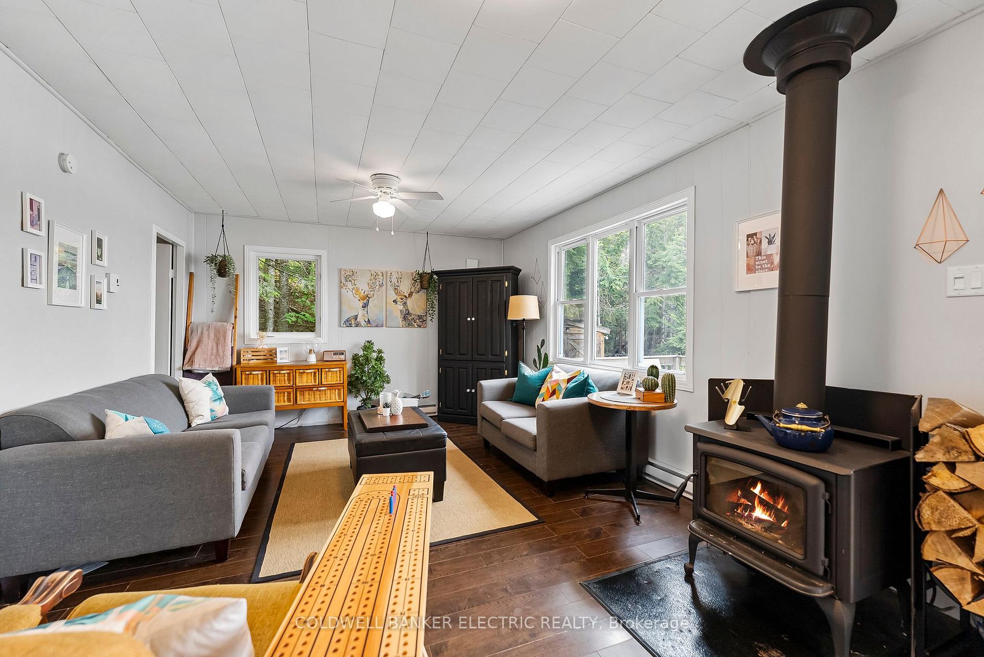 Photo 3 of 3637 Madawaska Road, South Algonquin — HOMEH