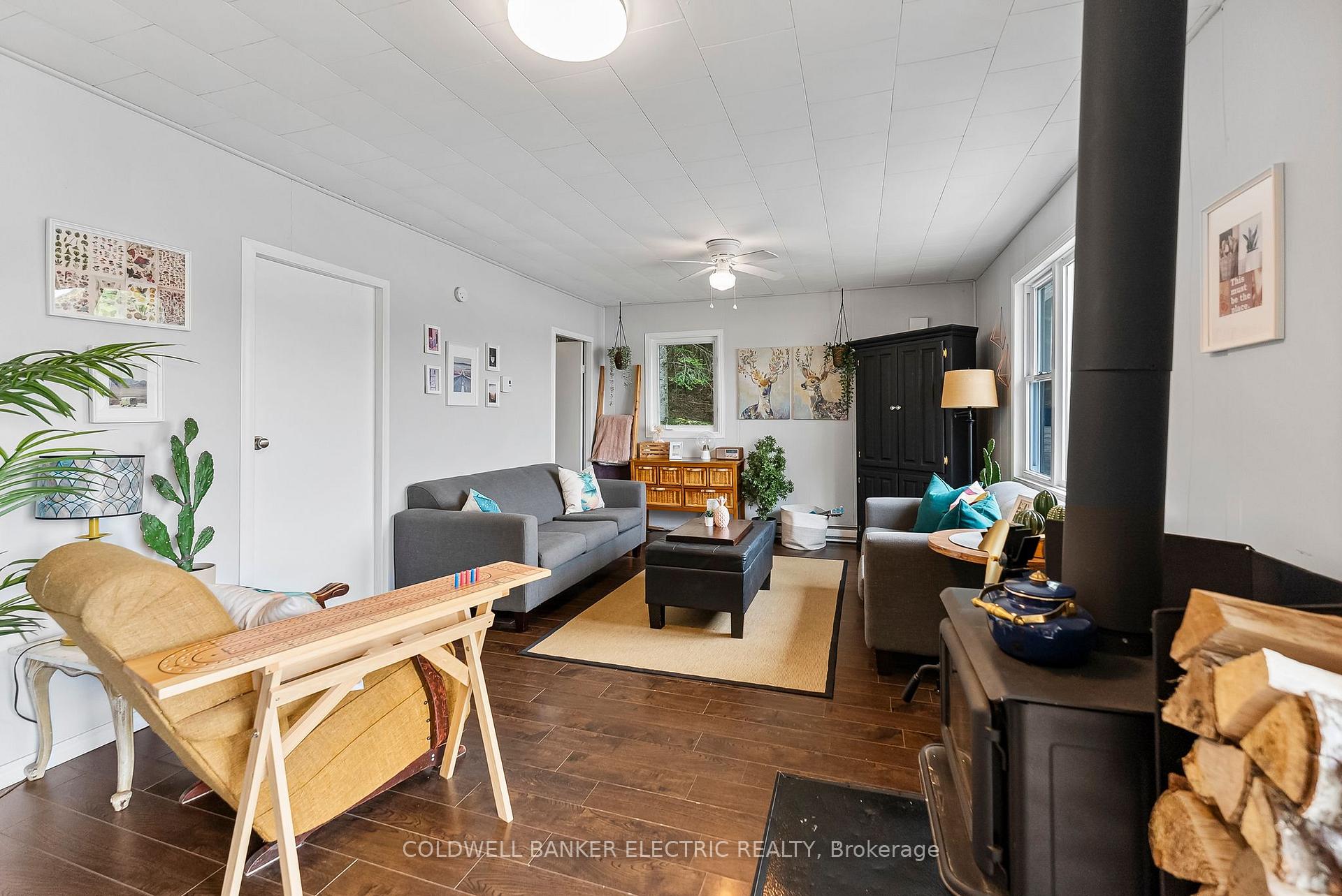 Photo 5 of 3637 Madawaska Road, South Algonquin — HOMEH