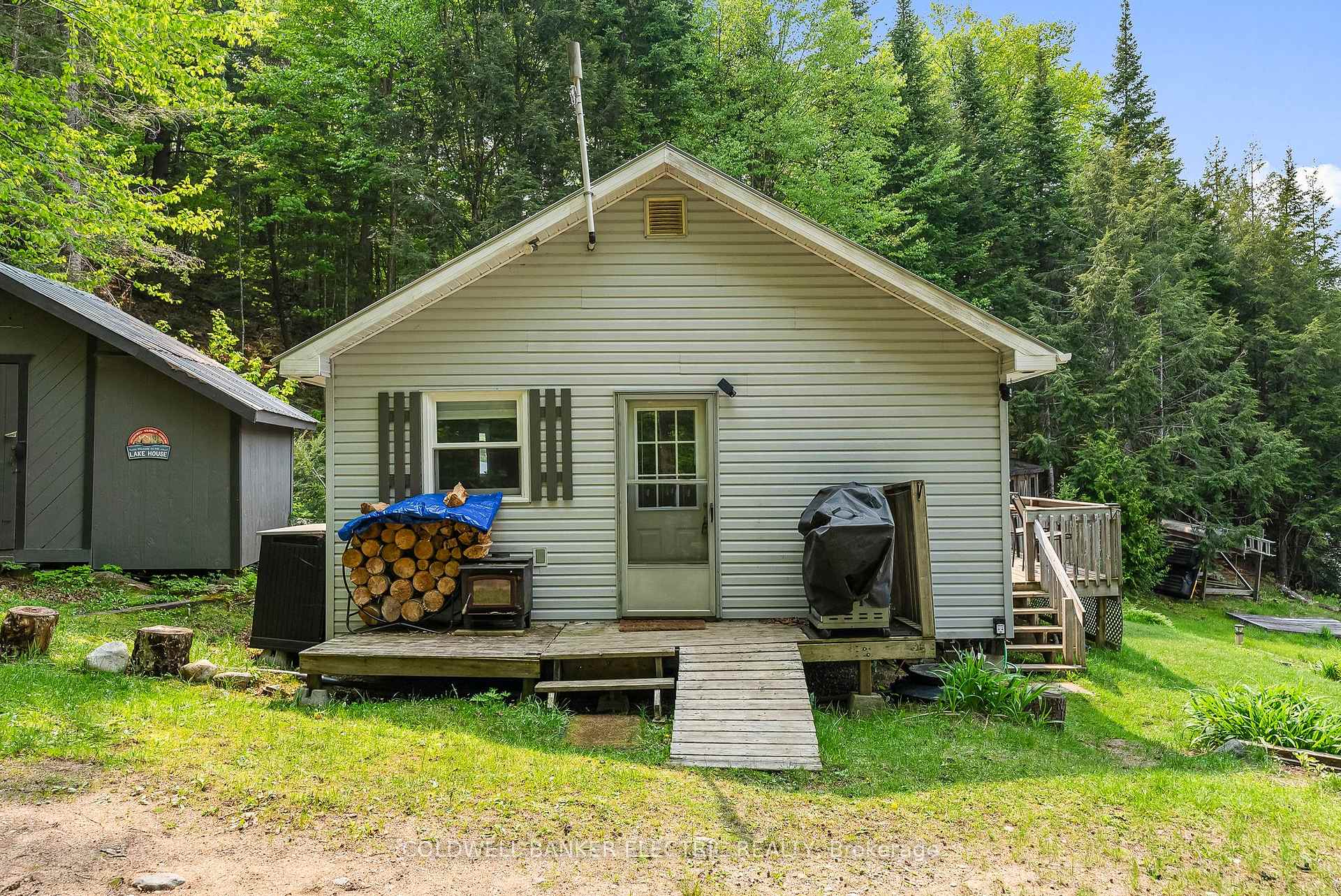 Photo 20 of 3637 Madawaska Road, South Algonquin — HOMEH