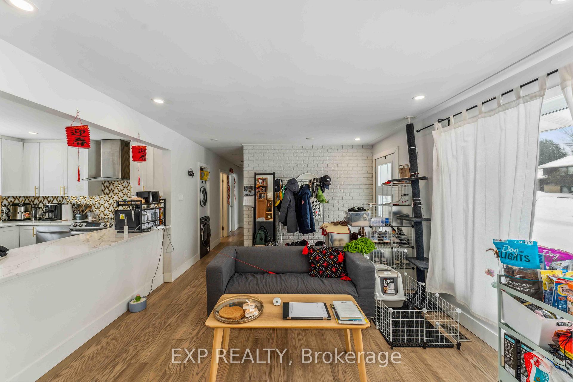 Photo 9 of Unit A, 44 Sherry Lane, Ottawa, Manordale — HOMEH