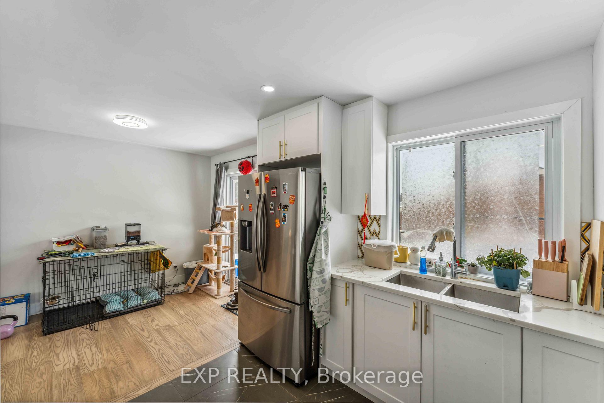 Photo 13 of Unit A, 44 Sherry Lane, Ottawa, Manordale — HOMEH