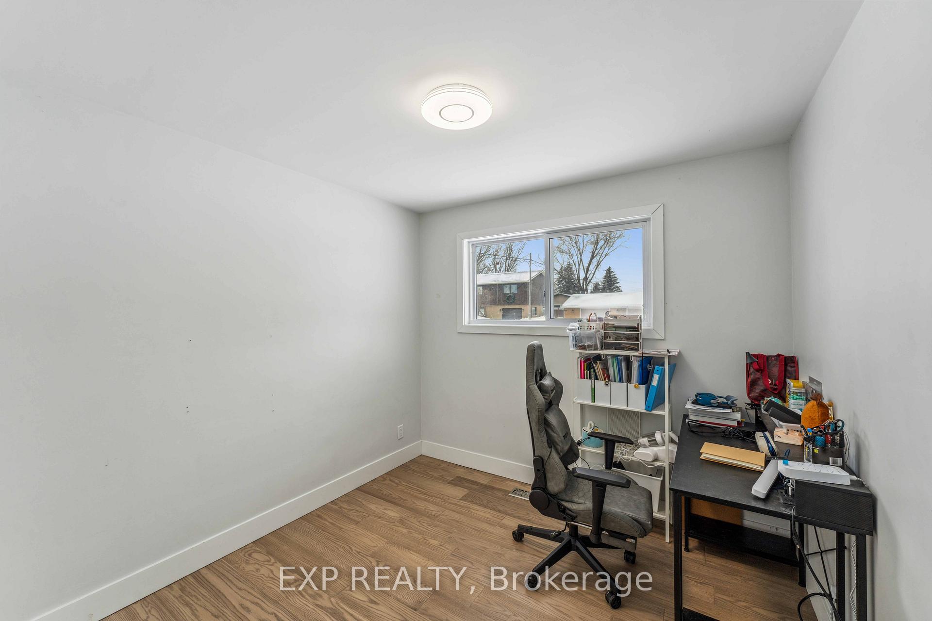 Photo 16 of Unit A, 44 Sherry Lane, Ottawa, Manordale — HOMEH