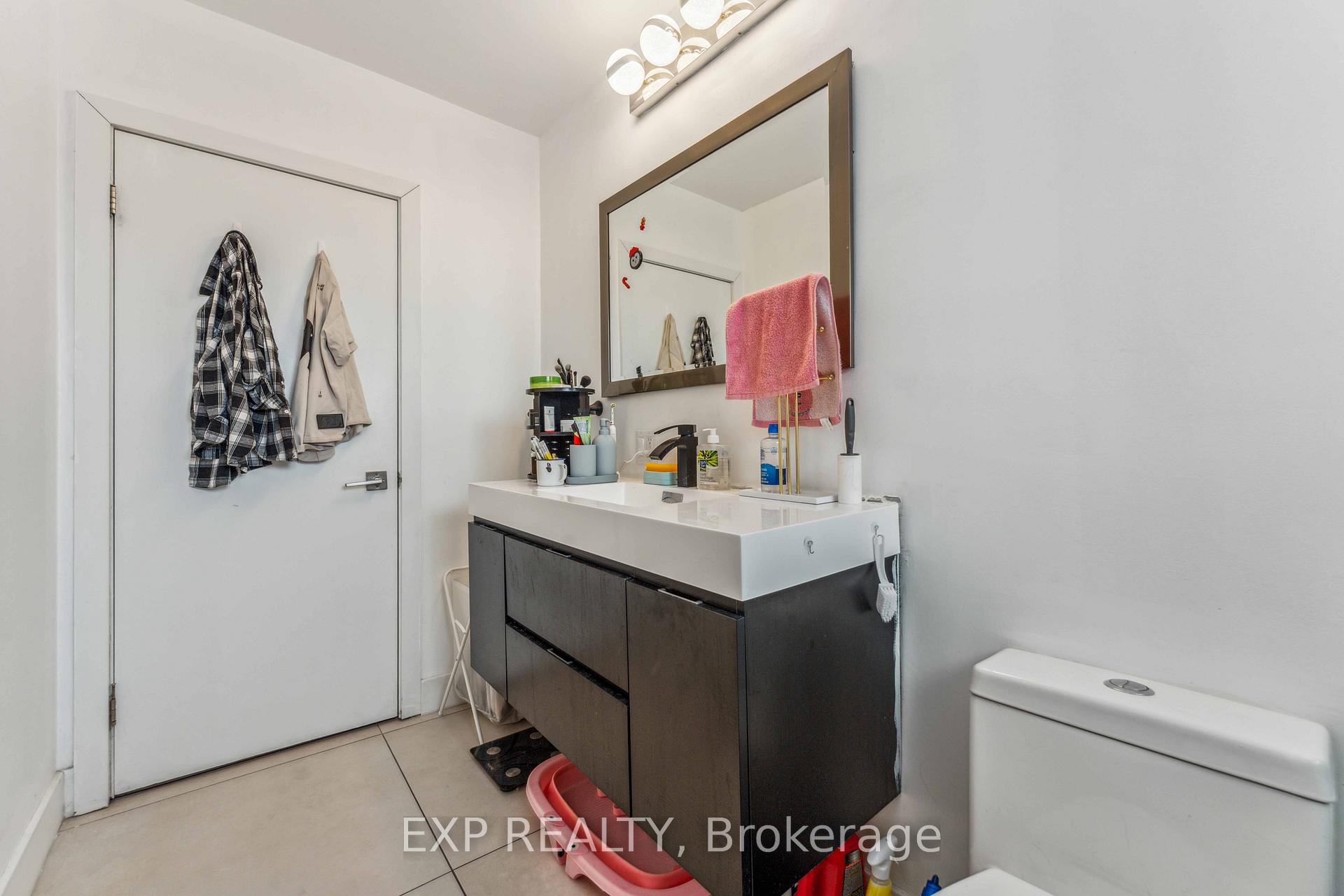 Photo 20 of Unit A, 44 Sherry Lane, Ottawa, Manordale — HOMEH