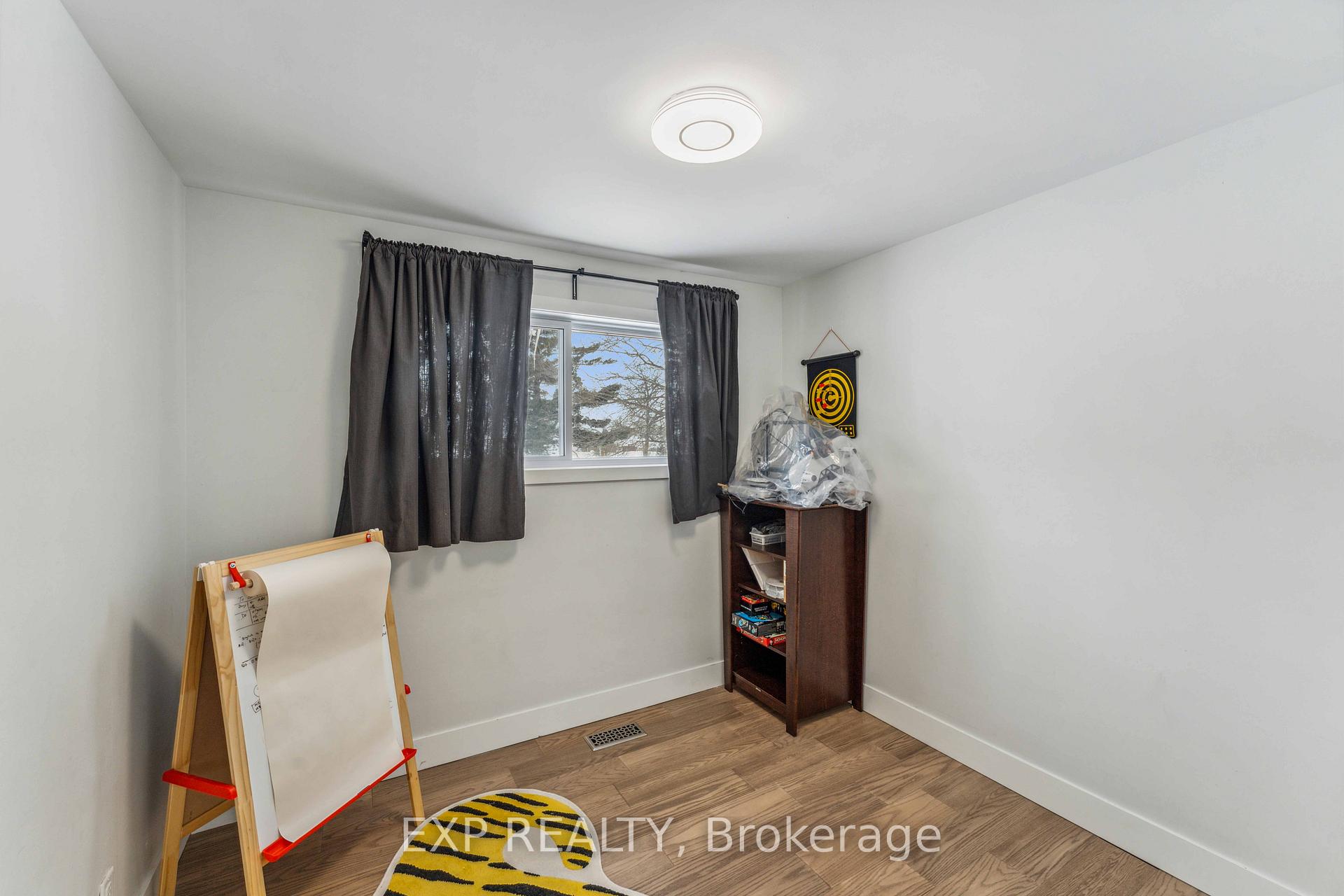 Photo 21 of Unit A, 44 Sherry Lane, Ottawa, Manordale — HOMEH