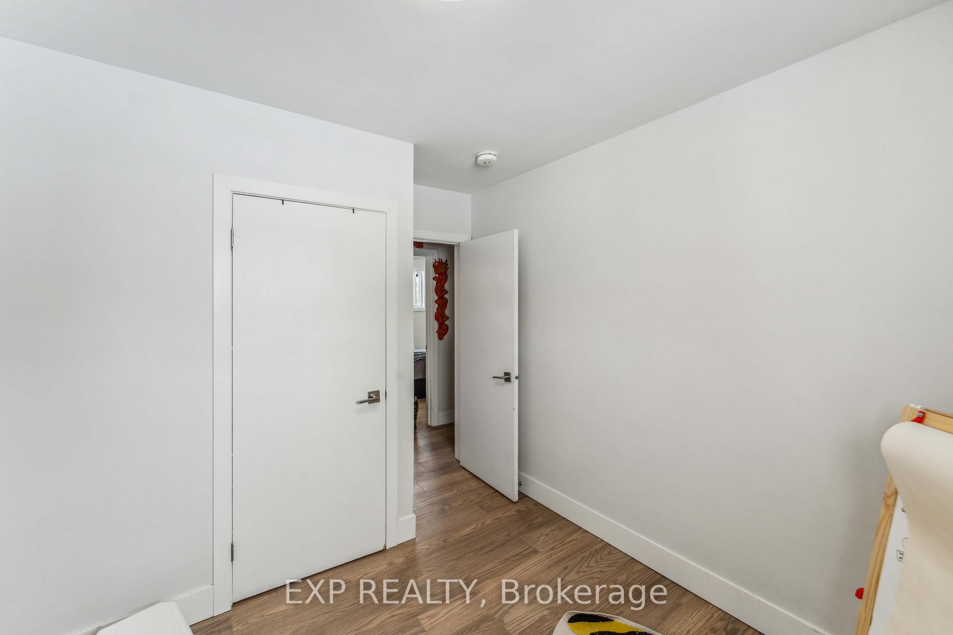 Photo 23 of Unit A, 44 Sherry Lane, Ottawa, Manordale — HOMEH